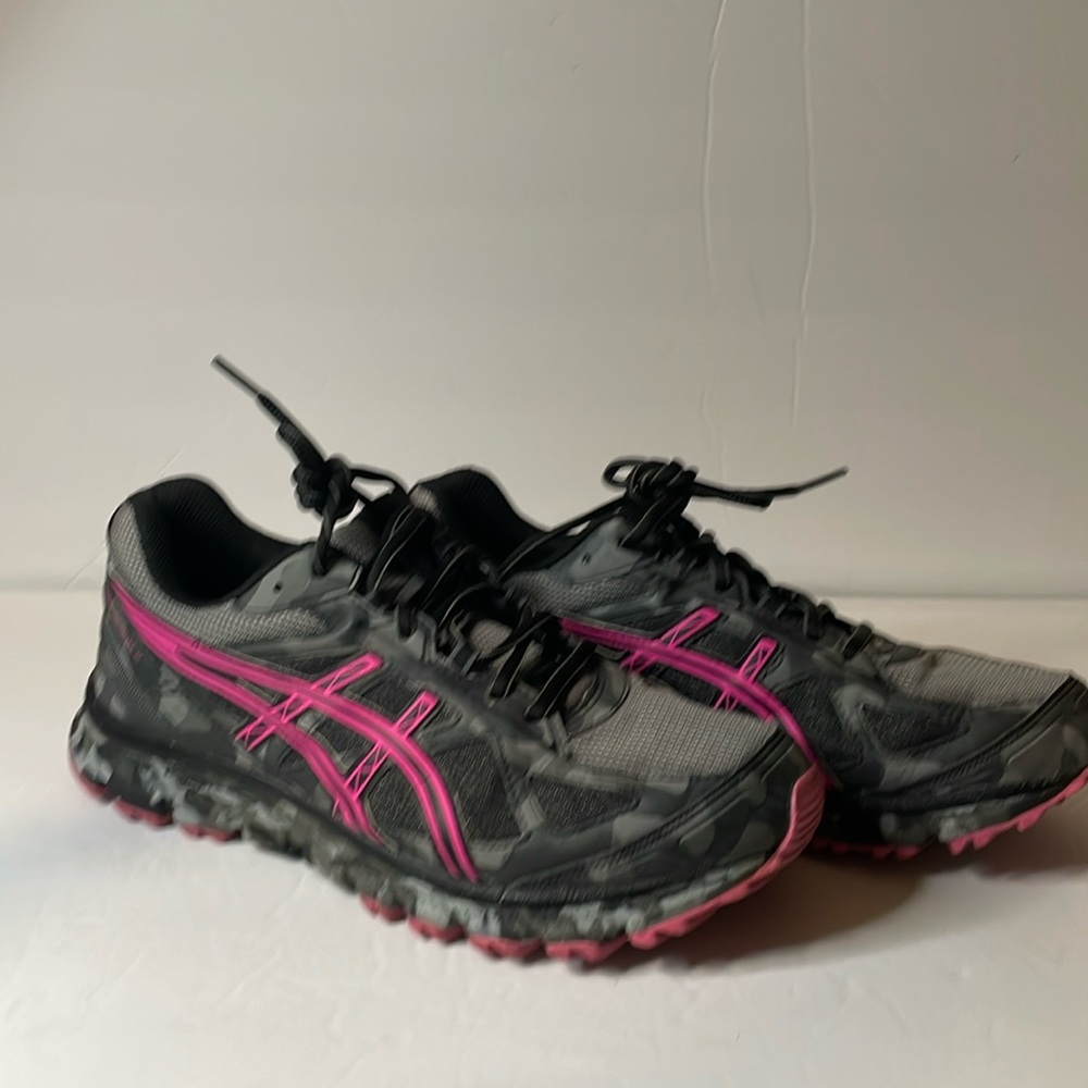 ASICS gel scram 2 camo gray pink trail running shoes women’s size 11